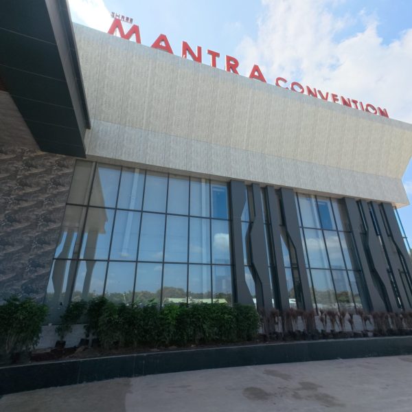 Outdoor Space   VIEW MORE